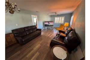 1736 COUNTRY CLUB DRIVE, TAMPA, FL 33612 - MLS#MFRTB8479049