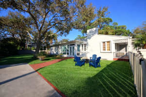 220 LYNDHURST STREET, DUNEDIN, FL 34698 - MLS#MFRTB8479079