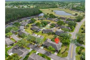 2001 HEATHFIELD CIRCLE, SUN CITY CENTER, FL 33573 - MLS#MFRTB8479133