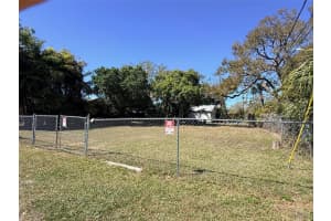 LING-A-MOR TER S, ST PETERSBURG, FL 33705 - MLS#MFRTB8479260