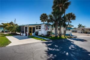 8678 44TH AVENUE, ST PETERSBURG, FL 33709 - MLS#MFRTB8479263