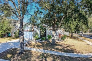 6803 GUILFORD CREST DRIVE, APOLLO BEACH, FL 33572 - MLS#MFRTB8479271