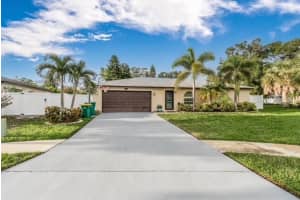 9605 129TH AVENUE, LARGO, FL 33773 - MLS#MFRTB8479286