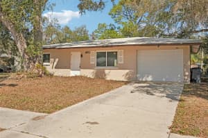 4923 Brookmeade Dr, SARASOTA
