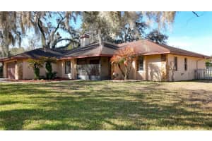 452 SUMMIT CHASE DRIVE, VALRICO, FL 33594 - MLS#MFRTB8479337