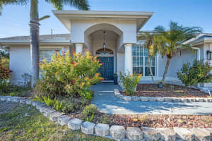 494 VILLAGE DRIVE, TARPON SPRINGS, FL 34689 - MLS#MFRTB8479388