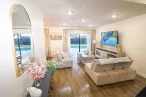 15401 DEERGLEN DRIVE, TAMPA, FL 33624 - MLS#MFRTB8479439