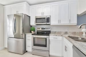 5100 BURCHETTE ROAD, TAMPA, FL 33647 - MLS#MFRTB8479453