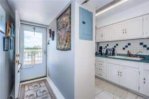 1 BOCA CIEGA POINT BOULEVARD, ST PETERSBURG, FL 33708 - MLS#MFRTB8479478