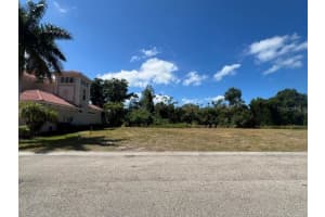 1680 ASSISI DRIVE, SARASOTA, FL 34231 - MLS#MFRTB8479496