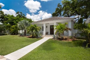 335 16TH AVENUE, ST PETERSBURG, FL 33704 - MLS#MFRTB8479516