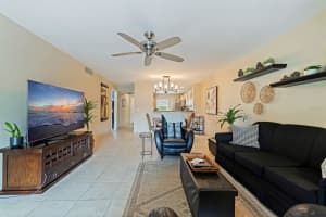 405 CORDOVA GREEN, SEMINOLE, FL 33777 - MLS#MFRTB8479544