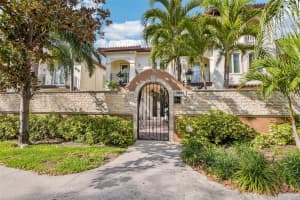 3841 W Azeele St, TAMPA