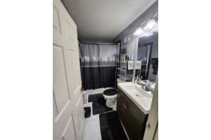 8140 TERRACE GARDEN DRIVE, ST PETERSBURG, FL 33709 - MLS#MFRTB8479561