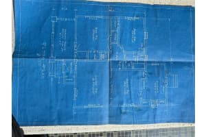 MLS# MFRTB8479704, St Petersburg, Florida 33704