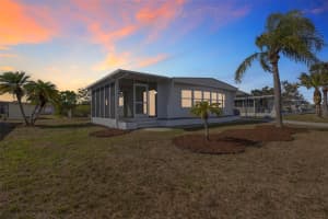 517 LOS ALTOS, NORTH PORT, FL 34287 - MLS#MFRTB8479744