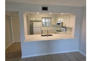 6826 STONES THROW CIRCLE, ST PETERSBURG, FL 33710 - MLS#MFRTB8479753