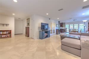 3208 HAWTHORNE ROAD, TAMPA, FL 33611 - MLS#MFRTB8479770