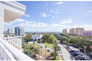 700 BEACH DRIVE, ST PETERSBURG, FL 33701 - MLS#MFRTB8479775