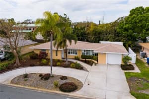 2209 Sunrise Dr Se, ST PETERSBURG