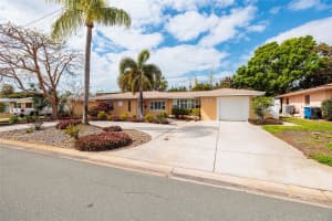 2209 SUNRISE DRIVE, ST PETERSBURG, FL 33705 - MLS#MFRTB8479876