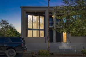 213 N 12th St, TAMPA