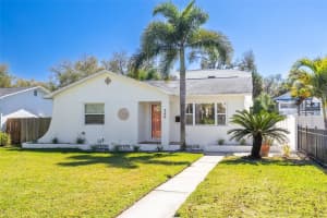 240 24TH AVENUE, ST PETERSBURG, FL 33704 - MLS#MFRTB8479984
