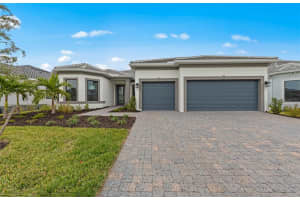 4826 EMPIRE LANDING RUN, LAKEWOOD RANCH, FL 34211 - MLS#MFRTB8479990