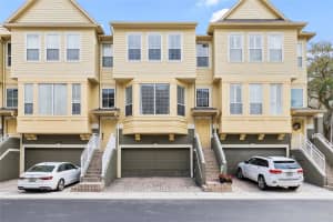 4319 SPINNAKER COVE LN, TAMPA, FL 33615 - MLS#MFRTB8480083