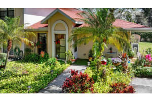 324 KNOTTWOOD COURT, SUN CITY CENTER, FL 33573 - MLS#MFRTB8480095