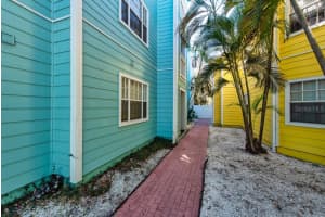 3002 CLEVELAND STREET, TAMPA, FL 33609 - MLS#MFRTB8480129