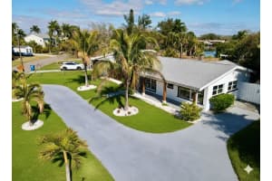 1500 CARSON CIRCLE, ST PETERSBURG, FL 33703 - MLS#MFRTB8480219