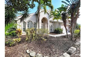7703 BRITISH OPEN WAY, LAKEWOOD RANCH, FL 34202 - MLS#MFRTB8480236