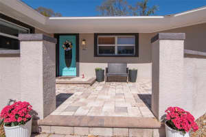 2535 LAKE ELLEN DRIVE, TAMPA, FL 33618 - MLS#MFRTB8480296