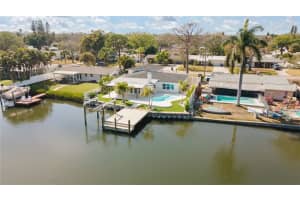 4543 Carson St Ne, ST PETERSBURG