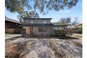 2206 HOWARD LANE, TAMPA, FL 33612 - MLS#MFRTB8480400