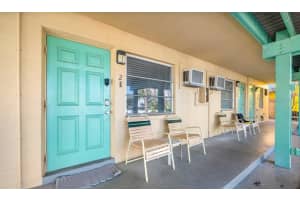 2700 GULF BOULEVARD, BELLEAIR BEACH, FL 33786 - MLS#MFRTB8480423