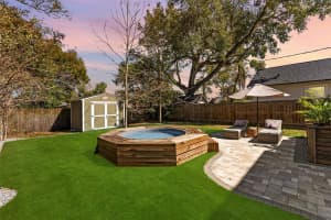 1506 KNOLLWOOD STREET, TAMPA, FL 33610 - MLS#MFRTB8480466