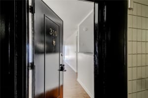 2302 S MANHATAN AVENUE, TAMPA, FL 33609 - MLS#MFRTB8480471