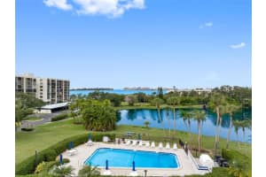 220 BELLEVIEW BOULEVARD, BELLEAIR, FL 33756 - MLS#MFRTB8480473