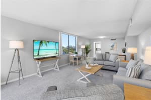 220 BELLEVIEW BOULEVARD, BELLEAIR, FL 33756 - MLS#MFRTB8480473