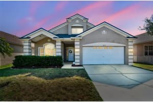 2550 Maylin Dr, TRINITY