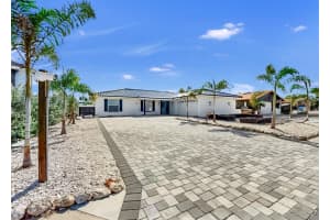 6515 SANTIAGO COURT, APOLLO BEACH, FL 33572 - MLS#MFRTB8480656