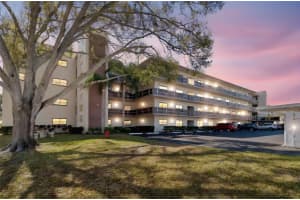 8199 TERRACE GARDEN DRIVE, ST PETERSBURG, FL 33709 - MLS#MFRTB8480660