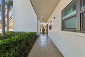 8199 TERRACE GARDEN DRIVE, ST PETERSBURG, FL 33709 - MLS#MFRTB8480660