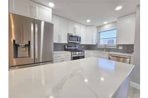 5900 SHORE BOULEVARD, GULFPORT, FL 33707 - MLS#MFRTB8480666