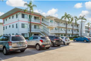 11251 80TH AVENUE, SEMINOLE, FL 33772 - MLS#MFRTB8480689