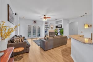 16315 BRIDGELAWN AVENUE, LITHIA, FL 33547 - MLS#MFRTB8480696