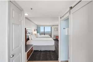 10650 GULF BOULEVARD, ST PETERSBURG, FL 33706 - MLS#MFRTB8480777