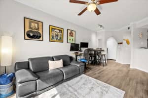 501 KNIGHTS RUN AVENUE, TAMPA, FL 33602 - MLS#MFRTB8480799